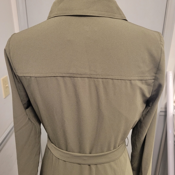 Rachel Parcell Olive Button Down Size S - Picture 6 of 7